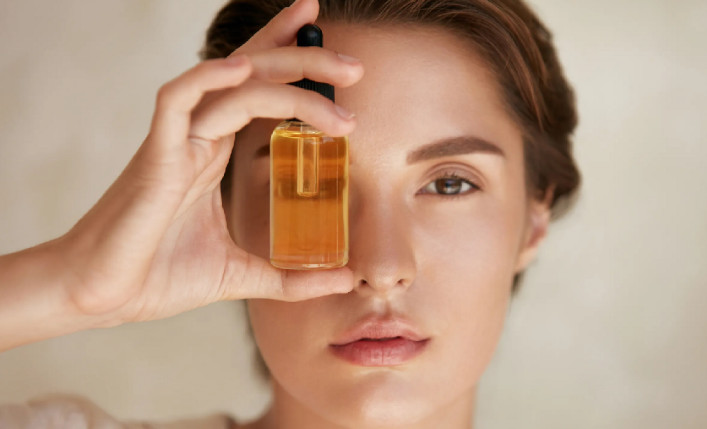 	 wellhealthorganic.com:diet-for-excellent-skin-care-oil-is-an-essential-ingredient